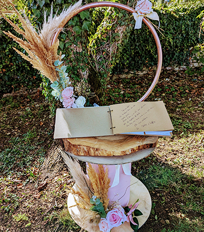 Présentoir Livre d'Or ou d'Urne